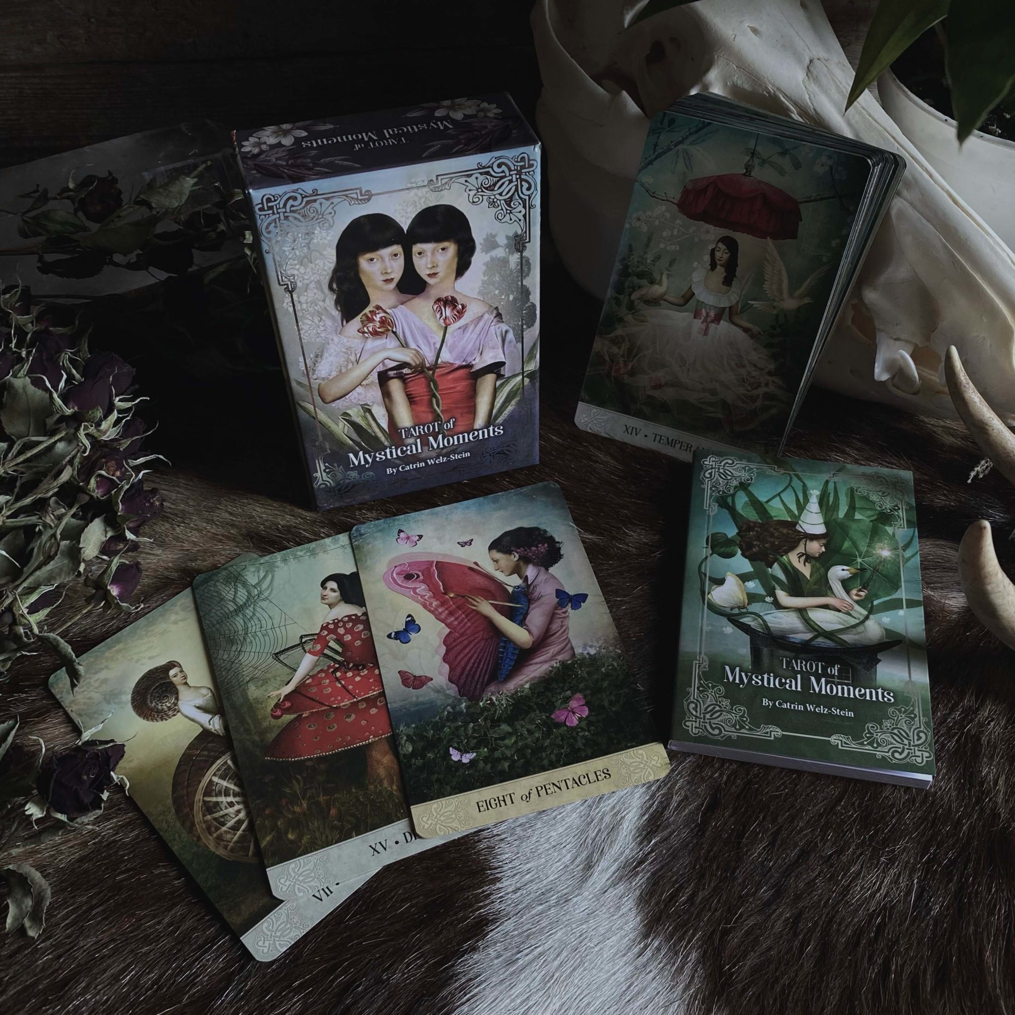 IMG_3655-scaled Tarot of Mystical Moments | US GAMES - Image 3